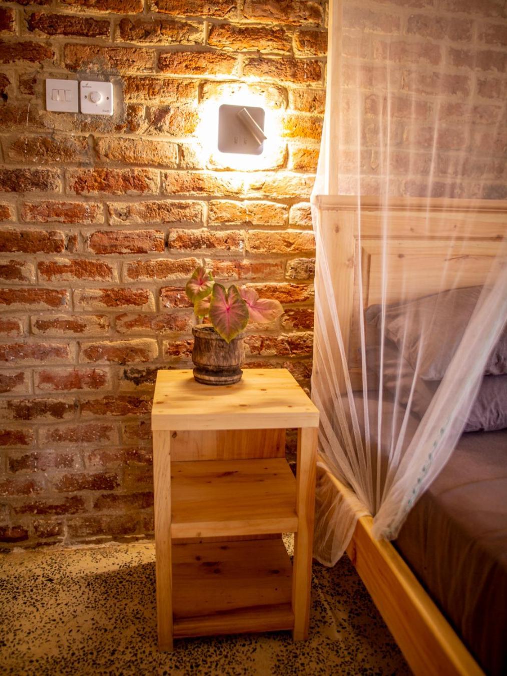 Firefly West Wing Otel Bagamoyo Dış mekan fotoğraf